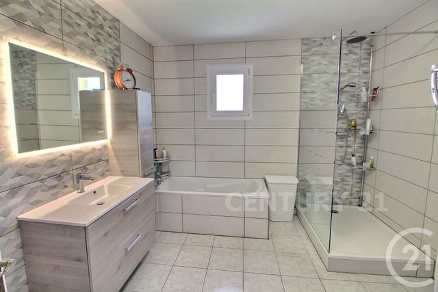 maison à vendre - 6 pièces - 85.8 m2 - FOLSCHVILLER - 57 - LORRAINE - Century 21 Rond Point De L'Europe maison à vendre - 6 pièces - 85.8 m2 - FOLSCHVILLER - 57 - LORRAINE - Century 21 Rond Point De L'Europe