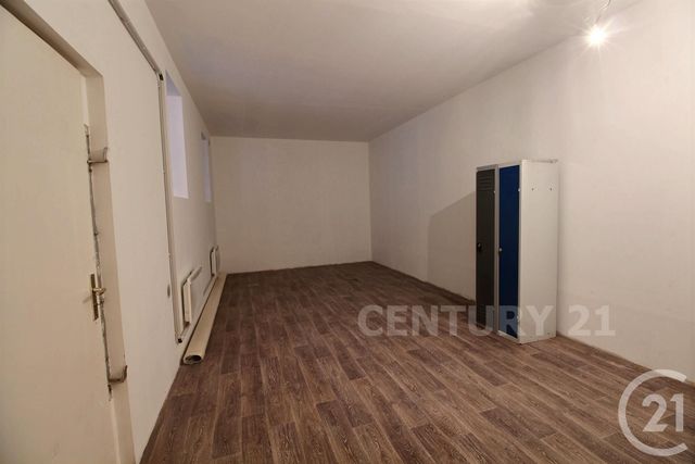 Afficher la photo en grand divers à vendre - 155.0 m2 - ST AVOLD - 57 - LORRAINE - Century 21 Rond Point De L'Europe