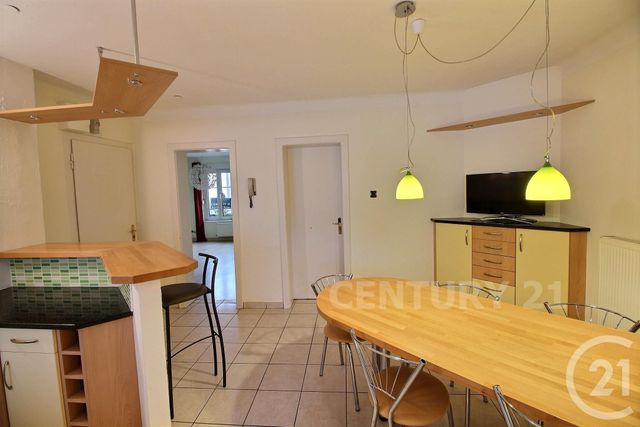 Afficher la photo en grand appartement à vendre - 3 pièces - 67.0 m2 - ST AVOLD - 57 - LORRAINE - Century 21 Rond Point De L'Europe