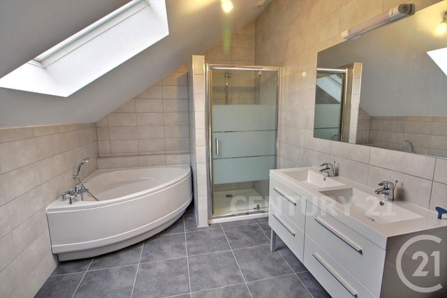 maison à vendre - 5 pièces - 96.0 m2 - VALMONT - 57 - LORRAINE - Century 21 Rond Point De L'Europe maison à vendre - 5 pièces - 96.0 m2 - VALMONT - 57 - LORRAINE - Century 21 Rond Point De L'Europe