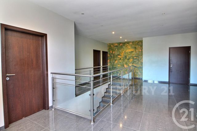 Afficher la photo en grand maison à vendre - 8 pièces - 280.0 m2 - FORBACH - 57 - LORRAINE - Century 21 Rond Point De L'Europe