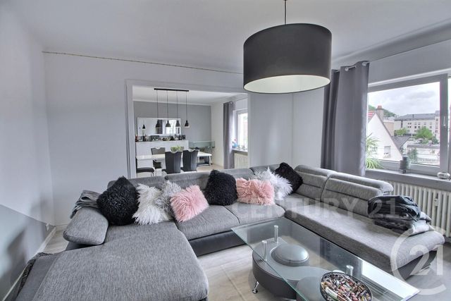 Appartement F3 à vendre - 3 pièces - 97.79 m2 - FORBACH - 57 - LORRAINE - Century 21 Rond Point De L'Europe Appartement F3 à vendre - 3 pièces - 97.79 m2 - FORBACH - 57 - LORRAINE - Century 21 Rond Point De L'Europe