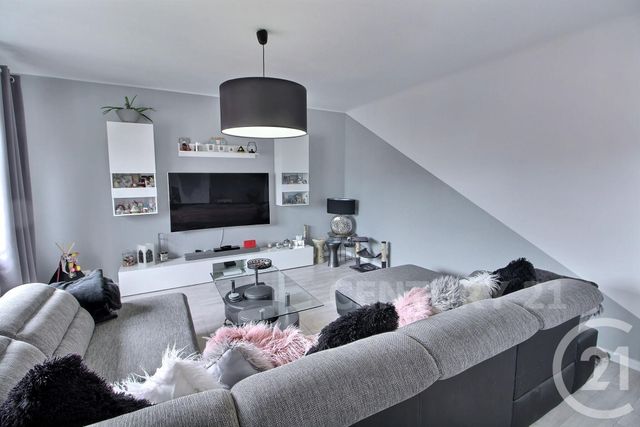 Appartement F3 à vendre - 3 pièces - 97.79 m2 - FORBACH - 57 - LORRAINE - Century 21 Rond Point De L'Europe Appartement F3 à vendre - 3 pièces - 97.79 m2 - FORBACH - 57 - LORRAINE - Century 21 Rond Point De L'Europe