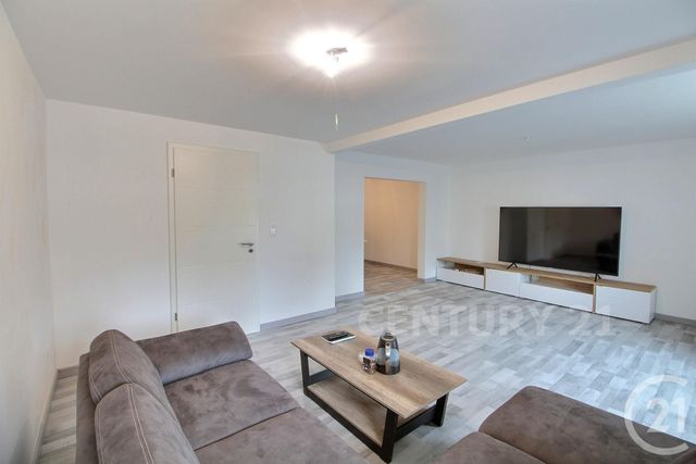 Appartement F6 à vendre - 6 pièces - 143.33 m2 - CARLING - 57 - LORRAINE - Century 21 Rond Point De L'Europe Appartement F6 à vendre - 6 pièces - 143.33 m2 - CARLING - 57 - LORRAINE - Century 21 Rond Point De L'Europe