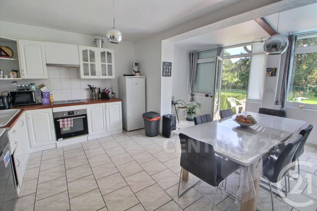 Afficher la photo en grand maison à vendre - 9 pièces - 260.0 m2 - HAM SOUS VARSBERG - 57 - LORRAINE - Century 21 Rond Point De L'Europe