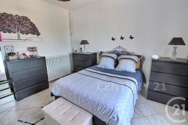 Afficher la photo en grand maison à vendre - 9 pièces - 260.0 m2 - HAM SOUS VARSBERG - 57 - LORRAINE - Century 21 Rond Point De L'Europe