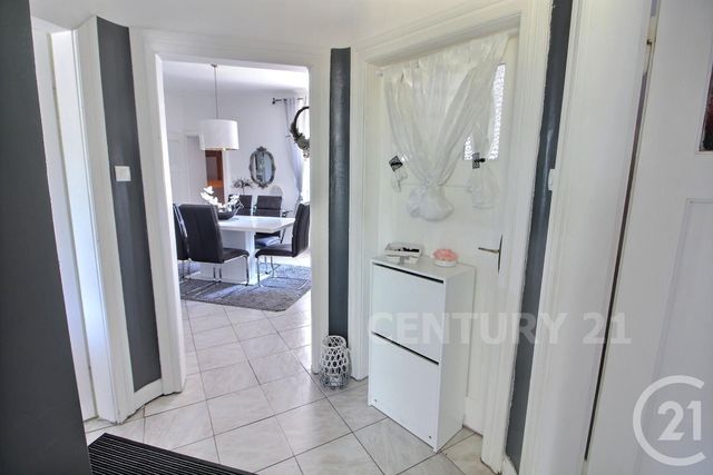 Afficher la photo en grand maison à vendre - 9 pièces - 260.0 m2 - HAM SOUS VARSBERG - 57 - LORRAINE - Century 21 Rond Point De L'Europe