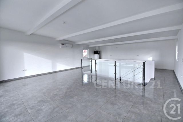 Afficher la photo en grand Appartement Duplex à vendre - 4 pièces - 119.4 m2 - SEINGBOUSE - 57 - LORRAINE - Century 21 Rond Point De L'Europe