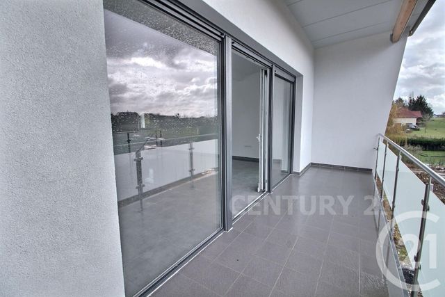 Afficher la photo en grand Appartement Duplex à vendre - 4 pièces - 119.4 m2 - SEINGBOUSE - 57 - LORRAINE - Century 21 Rond Point De L'Europe