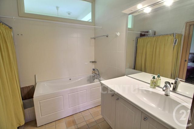 maison à vendre - 7 pièces - 146.17 m2 - ST AVOLD - 57 - LORRAINE - Century 21 Rond Point De L'Europe maison à vendre - 7 pièces - 146.17 m2 - ST AVOLD - 57 - LORRAINE - Century 21 Rond Point De L'Europe