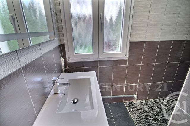 maison à louer - 5 pièces - 77.78 m2 - FREYMING MERLEBACH - 57 - LORRAINE - Century 21 Rond Point De L'Europe maison à louer - 5 pièces - 77.78 m2 - FREYMING MERLEBACH - 57 - LORRAINE - Century 21 Rond Point De L'Europe