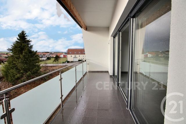 Appartement Duplex à louer - 4 pièces - 118.9 m2 - SEINGBOUSE - 57 - LORRAINE - Century 21 Rond Point De L'Europe Appartement Duplex à louer - 4 pièces - 118.9 m2 - SEINGBOUSE - 57 - LORRAINE - Century 21 Rond Point De L'Europe