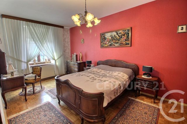 Afficher la photo en grand maison à vendre - 7 pièces - 258.0 m2 - LONGEVILLE LES ST AVOLD - 57 - LORRAINE - Century 21 Rond Point De L'Europe