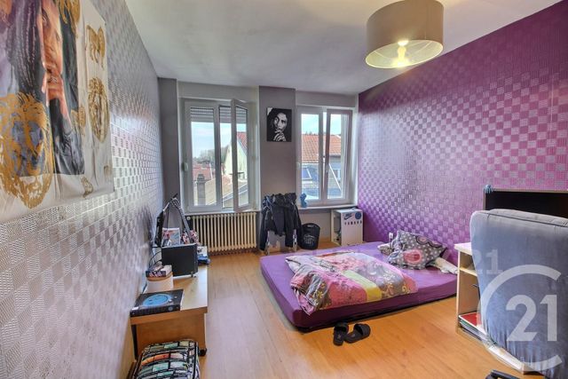 Appartement F3 à vendre - 3 pièces - 77.06 m2 - ST AVOLD - 57 - LORRAINE - Century 21 Rond Point De L'Europe Appartement F3 à vendre - 3 pièces - 77.06 m2 - ST AVOLD - 57 - LORRAINE - Century 21 Rond Point De L'Europe