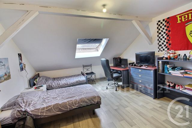 Afficher la photo en grand immeuble à vendre - 122.0 m2 - CREUTZWALD - 57 - LORRAINE - Century 21 Rond Point De L'Europe