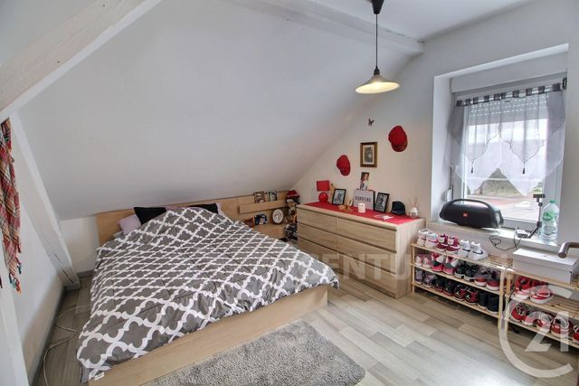Afficher la photo en grand immeuble à vendre - 122.0 m2 - CREUTZWALD - 57 - LORRAINE - Century 21 Rond Point De L'Europe