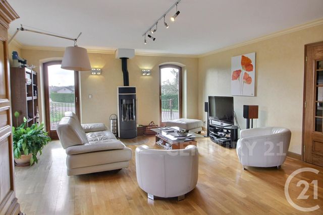Afficher la photo en grand maison à vendre - 10 pièces - 210.0 m2 - ST AVOLD - 57 - LORRAINE - Century 21 Rond Point De L'Europe