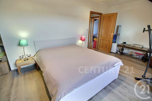 Afficher la photo en grand maison à vendre - 10 pièces - 210.0 m2 - ST AVOLD - 57 - LORRAINE - Century 21 Rond Point De L'Europe