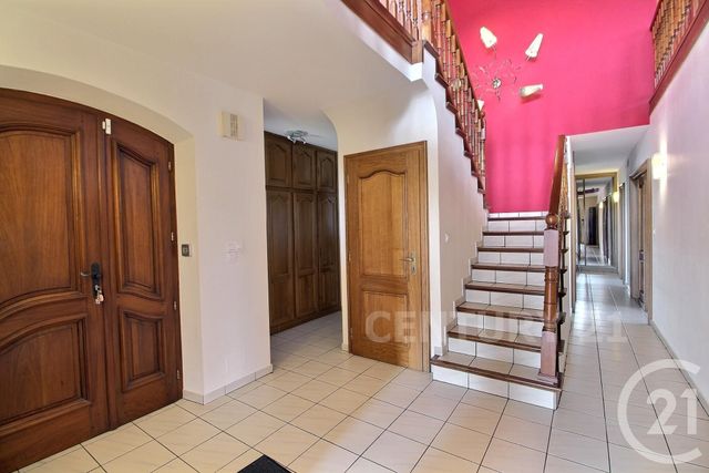 Afficher la photo en grand maison à vendre - 10 pièces - 210.0 m2 - ST AVOLD - 57 - LORRAINE - Century 21 Rond Point De L'Europe