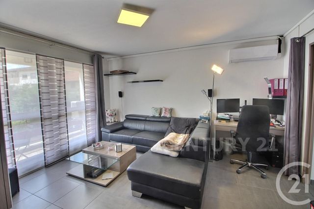 Afficher la photo en grand Appartement F3 à vendre - 3 pièces - 63.58 m2 - FAULQUEMONT - 57 - LORRAINE - Century 21 Rond Point De L'Europe