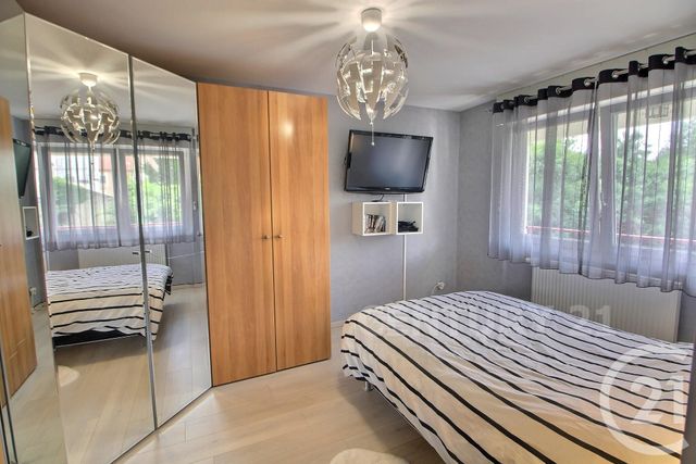 Afficher la photo en grand Appartement F3 à vendre - 3 pièces - 63.58 m2 - FAULQUEMONT - 57 - LORRAINE - Century 21 Rond Point De L'Europe