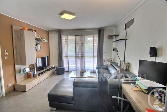 Afficher la photo en grand Appartement F3 à vendre - 3 pièces - 63.58 m2 - FAULQUEMONT - 57 - LORRAINE - Century 21 Rond Point De L'Europe