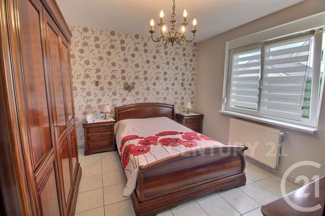 Afficher la photo en grand maison à vendre - 5 pièces - 126.0 m2 - ST AVOLD - 57 - LORRAINE - Century 21 Rond Point De L'Europe