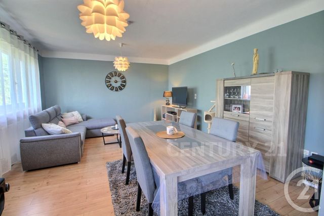 Afficher la photo en grand appartement à vendre - 5 pièces - 97.0 m2 - FAULQUEMONT - 57 - LORRAINE - Century 21 Rond Point De L'Europe