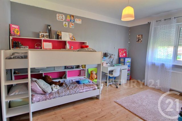 Afficher la photo en grand appartement à vendre - 5 pièces - 97.0 m2 - FAULQUEMONT - 57 - LORRAINE - Century 21 Rond Point De L'Europe