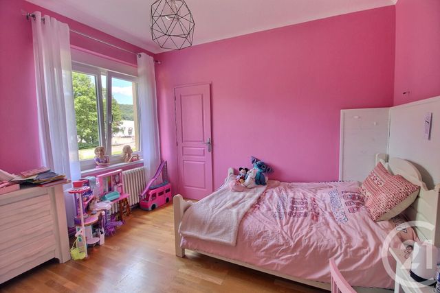 Afficher la photo en grand immeuble à vendre - 540.0 m2 - ST AVOLD - 57 - LORRAINE - Century 21 Rond Point De L'Europe