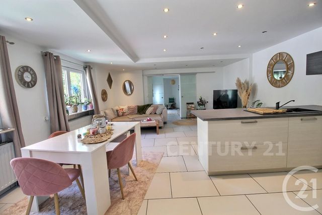 Afficher la photo en grand immeuble à vendre - 540.0 m2 - ST AVOLD - 57 - LORRAINE - Century 21 Rond Point De L'Europe