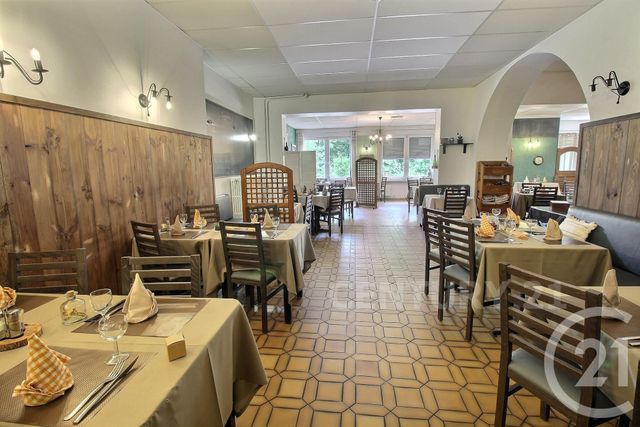 Afficher la photo en grand immeuble à vendre - 540.0 m2 - ST AVOLD - 57 - LORRAINE - Century 21 Rond Point De L'Europe