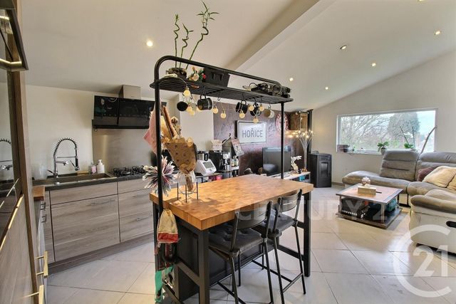 Afficher la photo en grand immeuble à vendre - 211.21 m2 - LONGEVILLE LES ST AVOLD - 57 - LORRAINE - Century 21 Rond Point De L'Europe