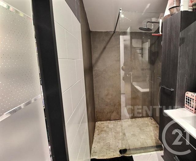 Afficher la photo en grand immeuble à vendre - 211.21 m2 - LONGEVILLE LES ST AVOLD - 57 - LORRAINE - Century 21 Rond Point De L'Europe