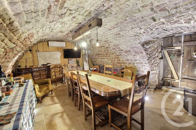 Afficher la photo en grand immeuble à vendre - 211.21 m2 - LONGEVILLE LES ST AVOLD - 57 - LORRAINE - Century 21 Rond Point De L'Europe