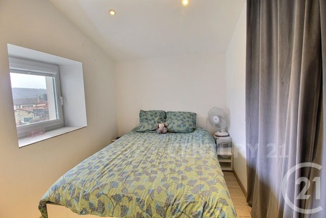 Afficher la photo en grand immeuble à vendre - 211.21 m2 - LONGEVILLE LES ST AVOLD - 57 - LORRAINE - Century 21 Rond Point De L'Europe