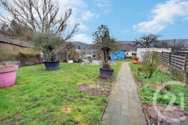 Afficher la photo en grand maison à vendre - 7 pièces - 211.21 m2 - LONGEVILLE LES ST AVOLD - 57 - LORRAINE - Century 21 Rond Point De L'Europe