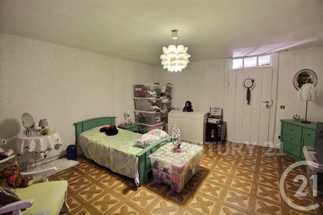 Afficher la photo en grand maison à vendre - 7 pièces - 211.21 m2 - LONGEVILLE LES ST AVOLD - 57 - LORRAINE - Century 21 Rond Point De L'Europe