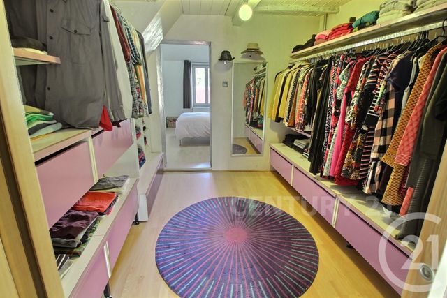 Appartement à vendre - 6 pièces - 168.0 m2 - ST AVOLD - 57 - LORRAINE - Century 21 Rond Point De L'Europe