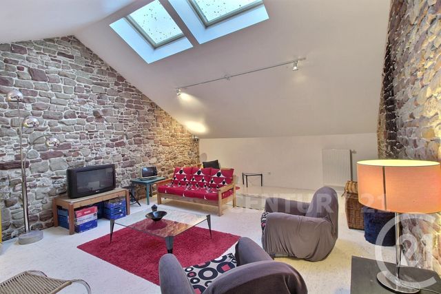 Appartement à vendre - 6 pièces - 168.0 m2 - ST AVOLD - 57 - LORRAINE - Century 21 Rond Point De L'Europe