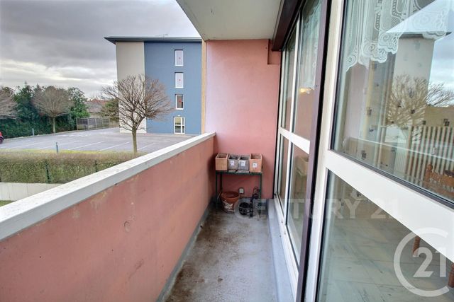 Appartement à vendre - 4 pièces - 79.81 m2 - ST AVOLD - 57 - LORRAINE - Century 21 Rond Point De L'Europe