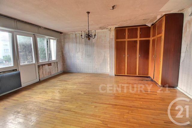 Afficher la photo en grand maison à vendre - 7 pièces - 166.83 m2 - ST AVOLD - 57 - LORRAINE - Century 21 Rond Point De L'Europe