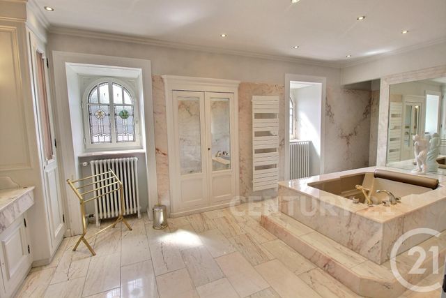 maison à vendre - 8 pièces - 258.41 m2 - ST AVOLD - 57 - LORRAINE - Century 21 Rond Point De L'Europe