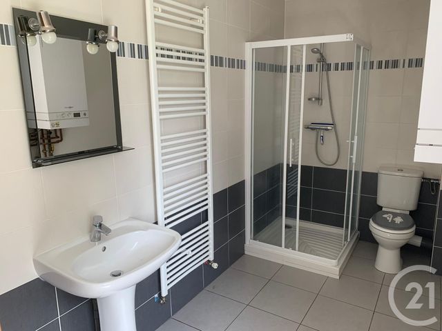 Appartement F2 à louer - 2 pièces - 47.36 m2 - CREUTZWALD - 57 - LORRAINE - Century 21 Rond Point De L'Europe