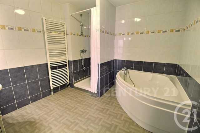 immeuble à vendre - 335.0 m2 - ST AVOLD - 57 - LORRAINE - Century 21 Rond Point De L'Europe