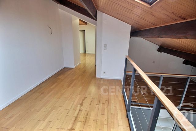 Appartement F6 à louer - 7 pièces - 166.31 m2 - ST AVOLD - 57 - LORRAINE - Century 21 Rond Point De L'Europe