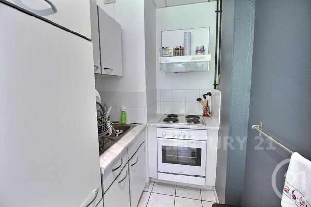 Appartement à louer - 2 pièces - 27.03 m2 - ST AVOLD - 57 - LORRAINE - Century 21 Rond Point De L'Europe