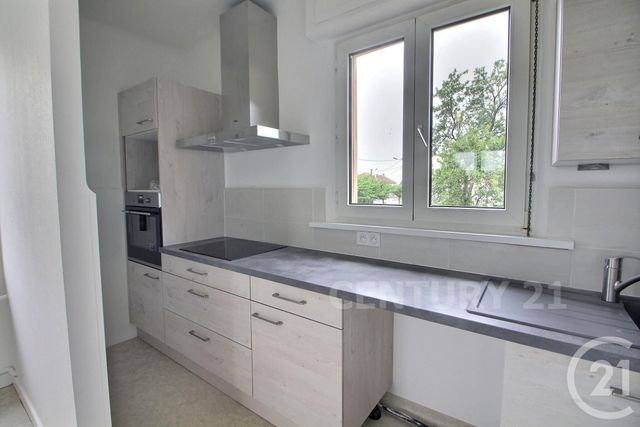 maison à louer - 7 pièces - 139.75 m2 - TETING SUR NIED - 57 - LORRAINE - Century 21 Rond Point De L'Europe