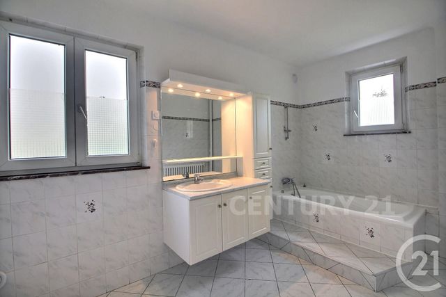 maison à louer - 7 pièces - 139.75 m2 - TETING SUR NIED - 57 - LORRAINE - Century 21 Rond Point De L'Europe