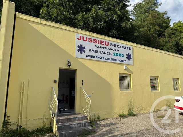 Afficher la photo en grand commerce à louer - 250.0 m2 - MACHEREN - 57 - LORRAINE - Century 21 Rond Point De L'Europe